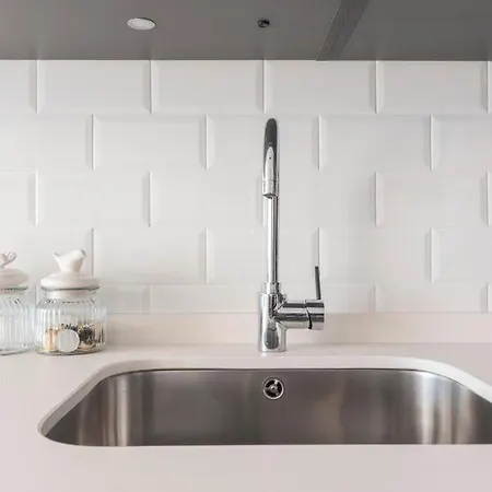 Wonderful In Paradise *