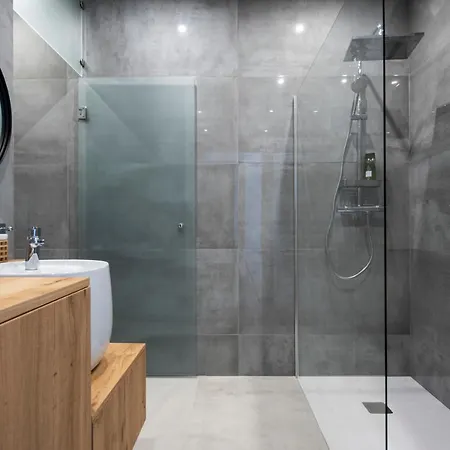 Wonderful In Paradise * Santa Cruz de Tenerife