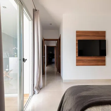 Wonderful In Paradise Apartment *